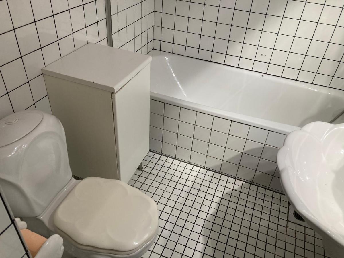 Roland Apartment Downtown - Buda بودابست المظهر الخارجي الصورة