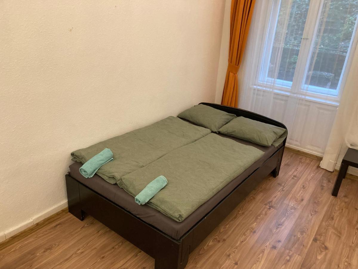 Roland Apartment Downtown - Buda بودابست المظهر الخارجي الصورة