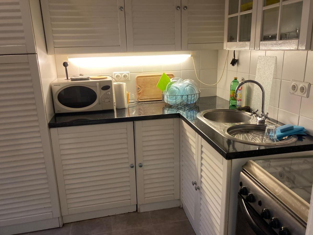 Roland Apartment Downtown - Buda بودابست المظهر الخارجي الصورة